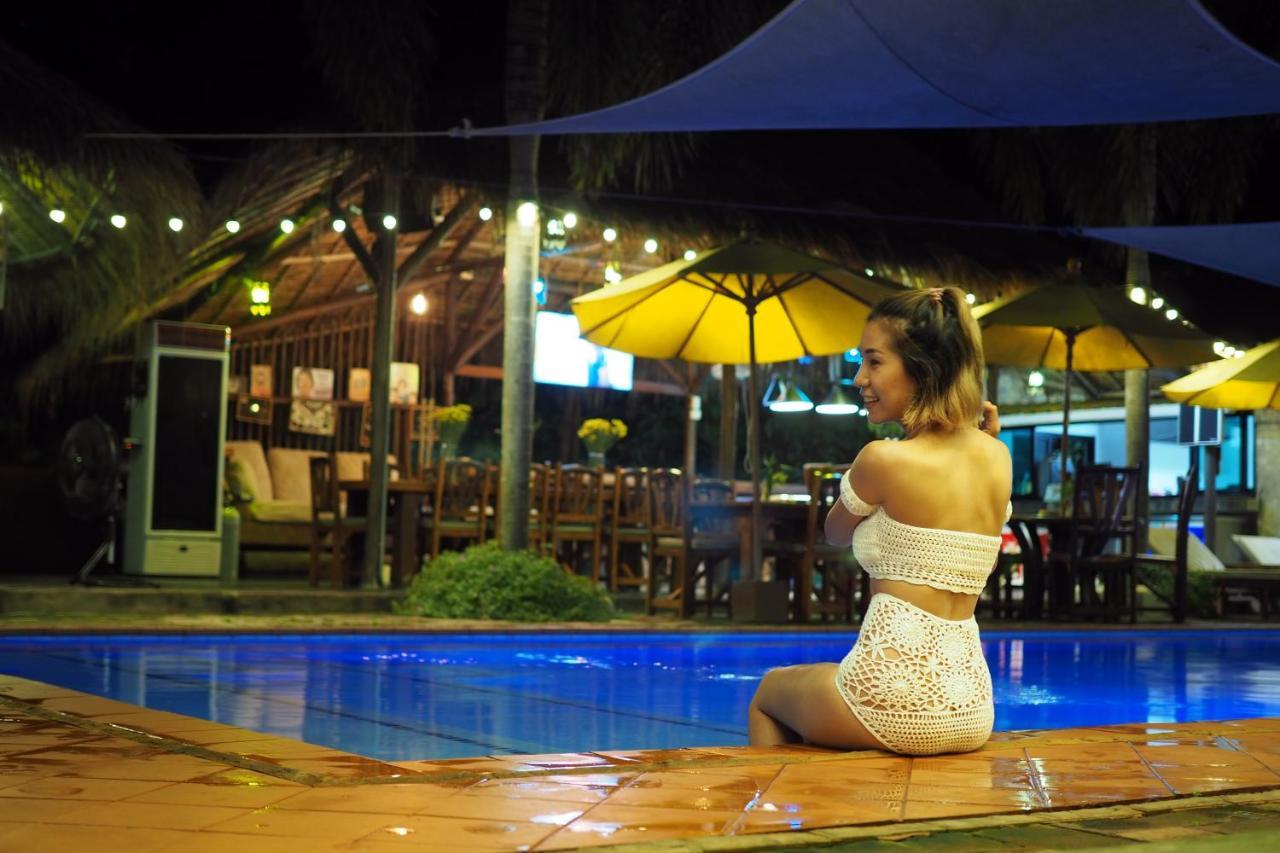 Baanpong Lodge San Kamphaeng Bagian luar foto