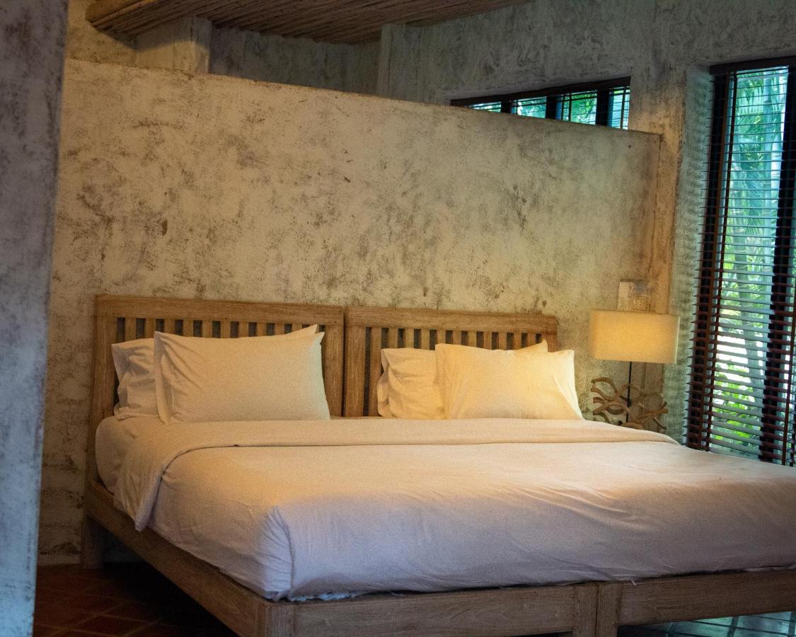 Baanpong Lodge San Kamphaeng Bagian luar foto