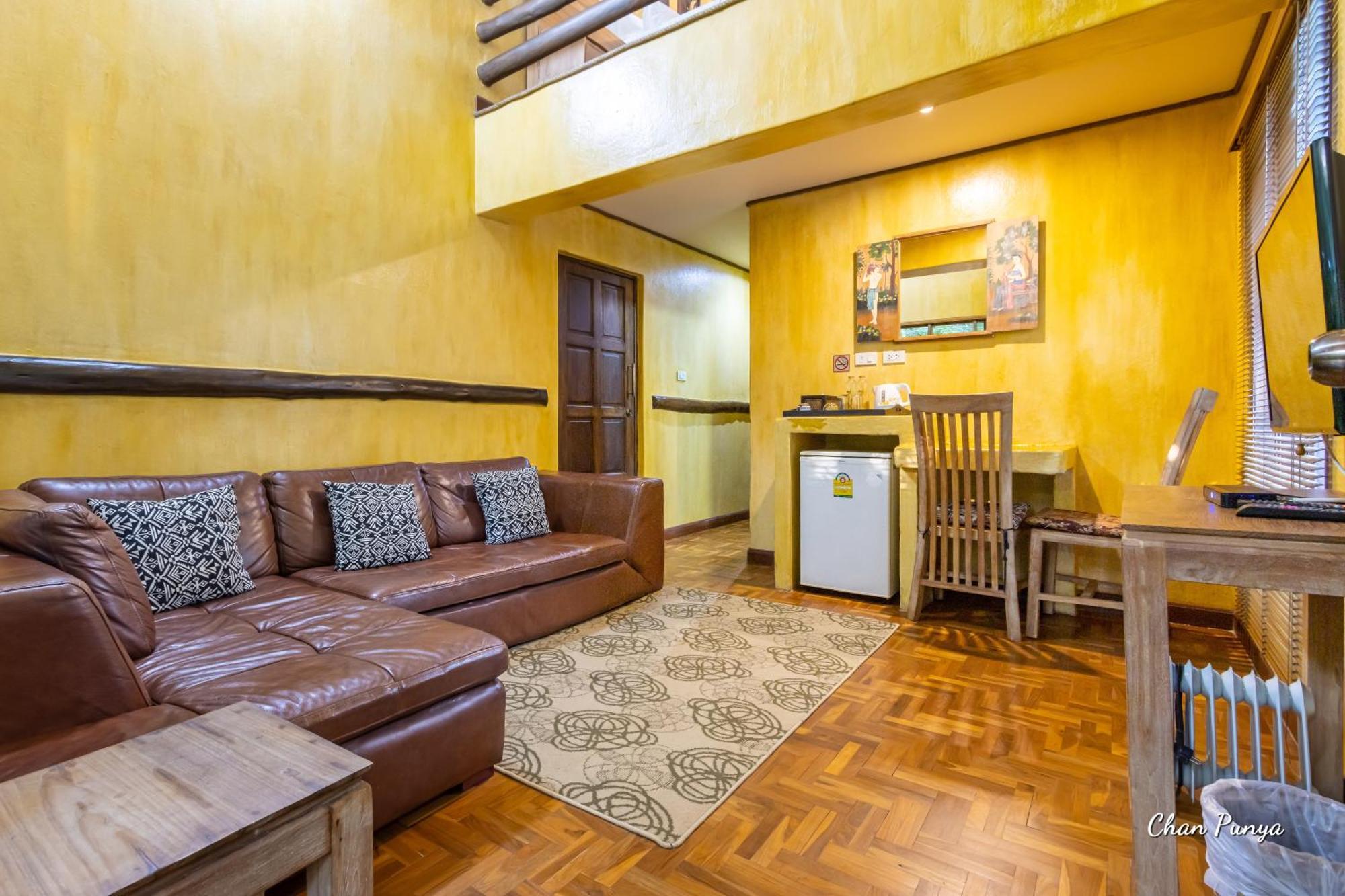 Baanpong Lodge San Kamphaeng Bagian luar foto