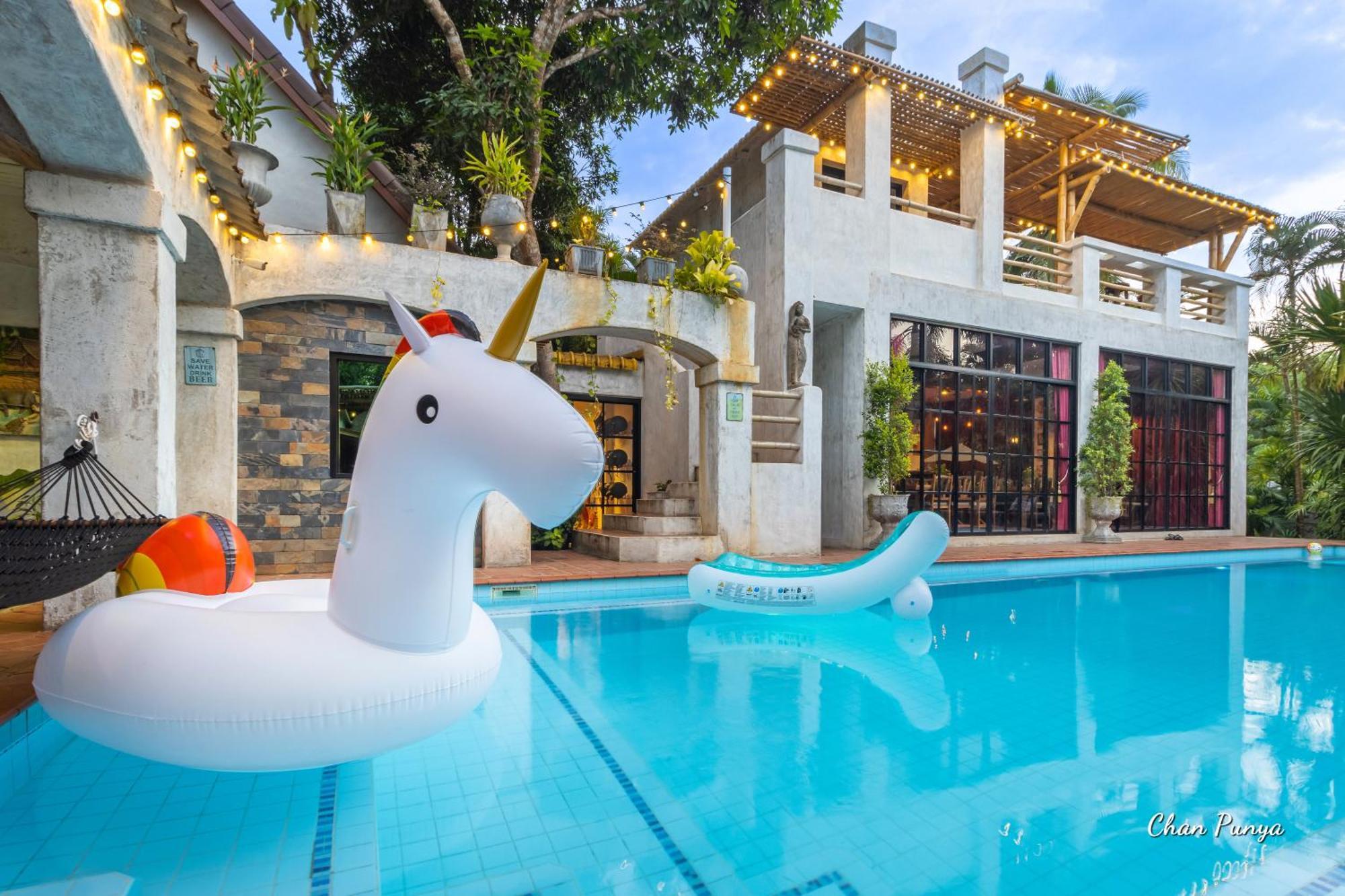 Baanpong Lodge San Kamphaeng Bagian luar foto