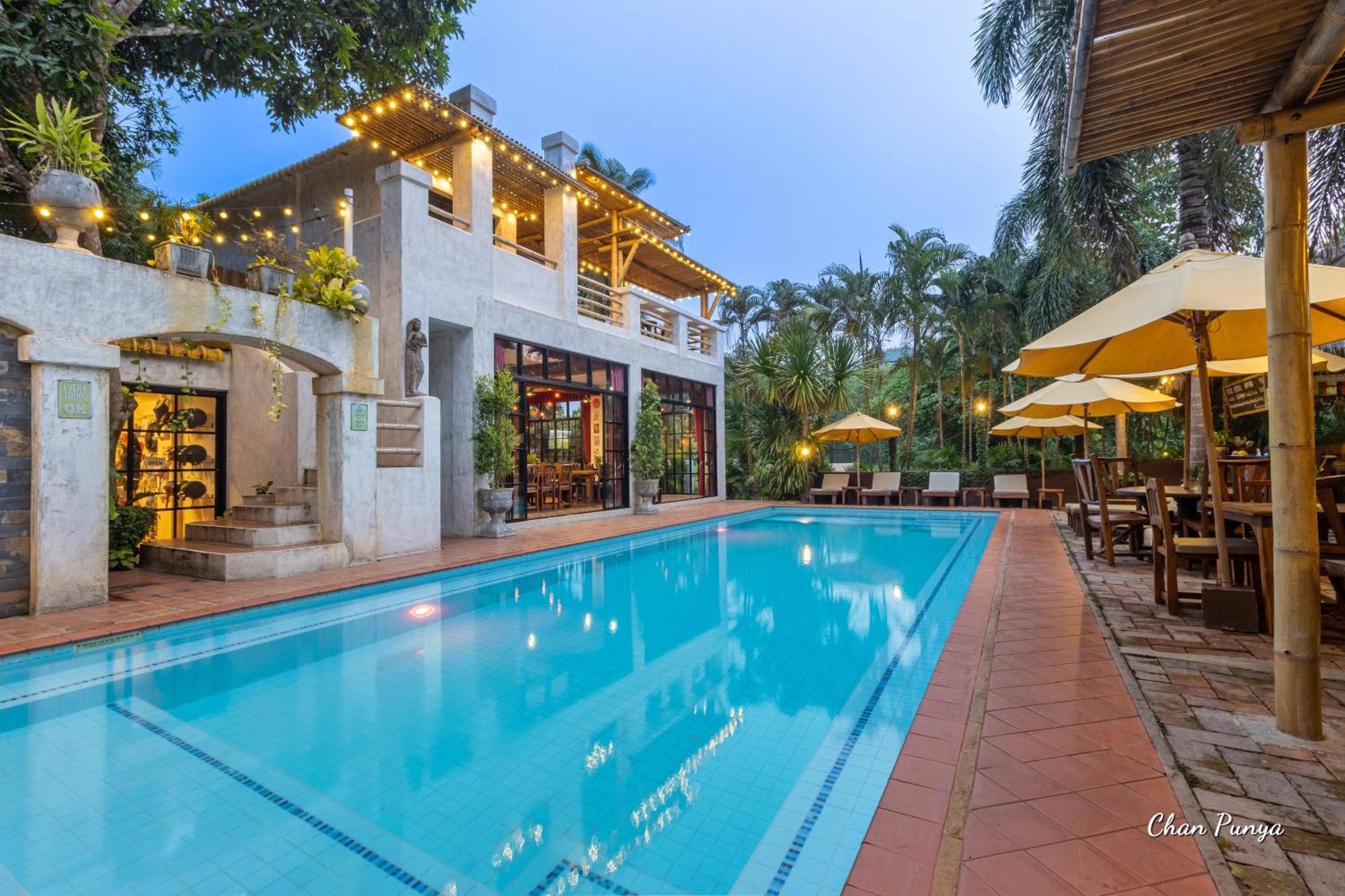 Baanpong Lodge San Kamphaeng Bagian luar foto
