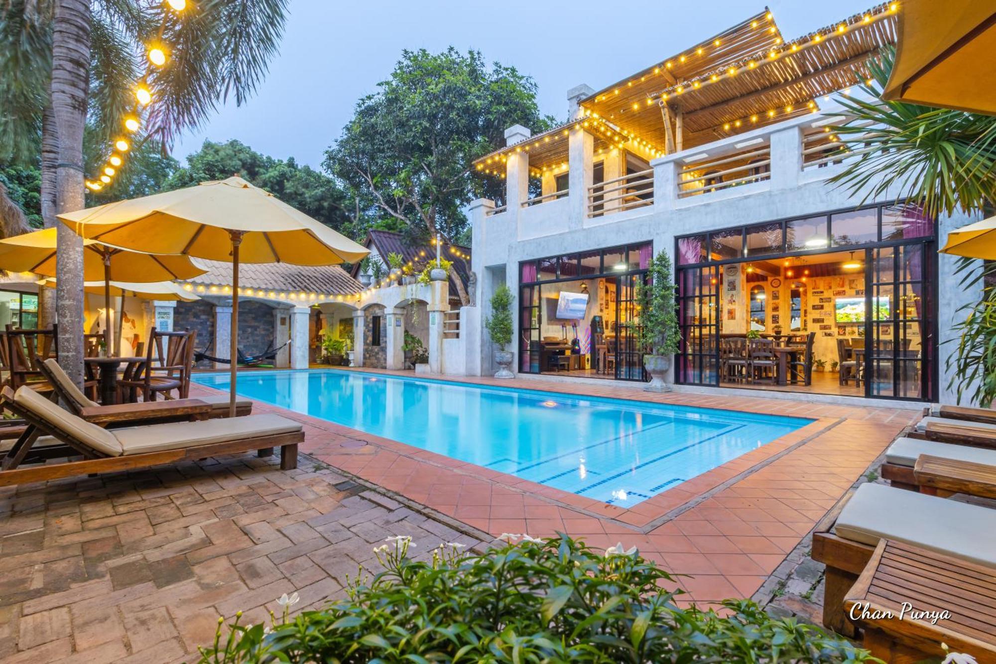 Baanpong Lodge San Kamphaeng Bagian luar foto