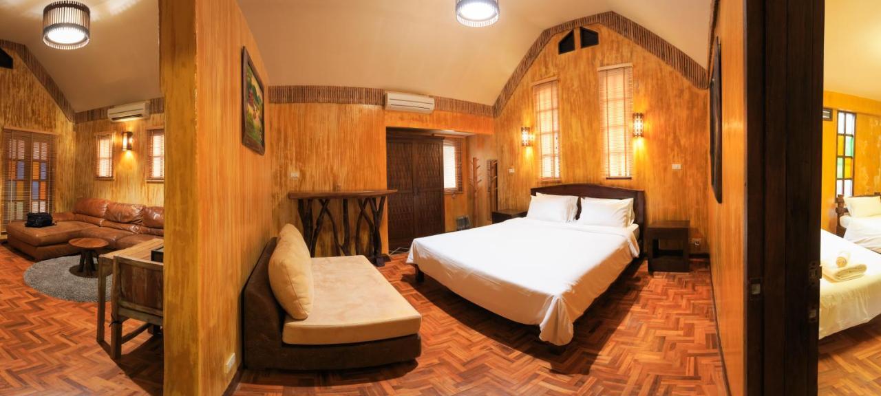 Baanpong Lodge San Kamphaeng Bagian luar foto